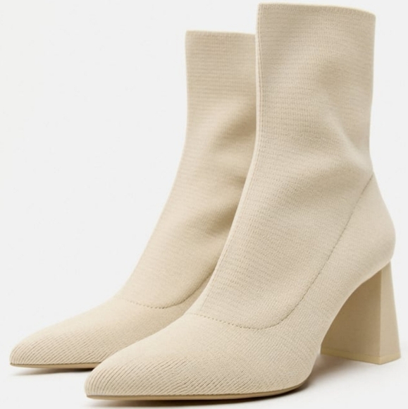 Zara Sock Bootie EUC Size 39 or 8.5 US size - Picture 9 of 10